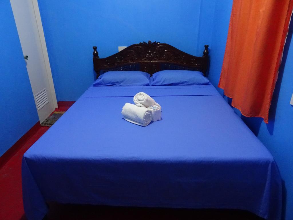 Happy Buddha Inn Пуерто Галера Екстериор снимка